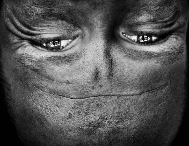 Фотография: Пришельцы среди нас: Перевернутое лицо, которое напоминает инопланетянина №7 - BigPicture.ru