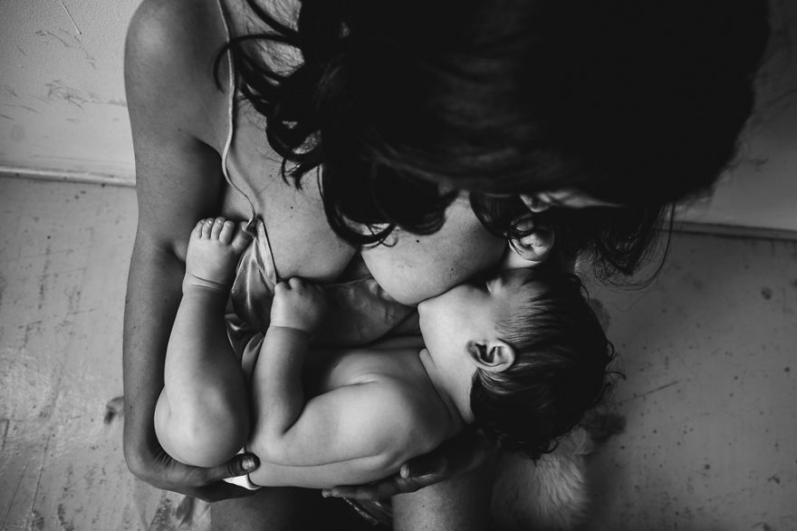 Фотография: Фотограф снимает кормящих грудью матерей, и это очень красиво №19 - BigPicture.ru