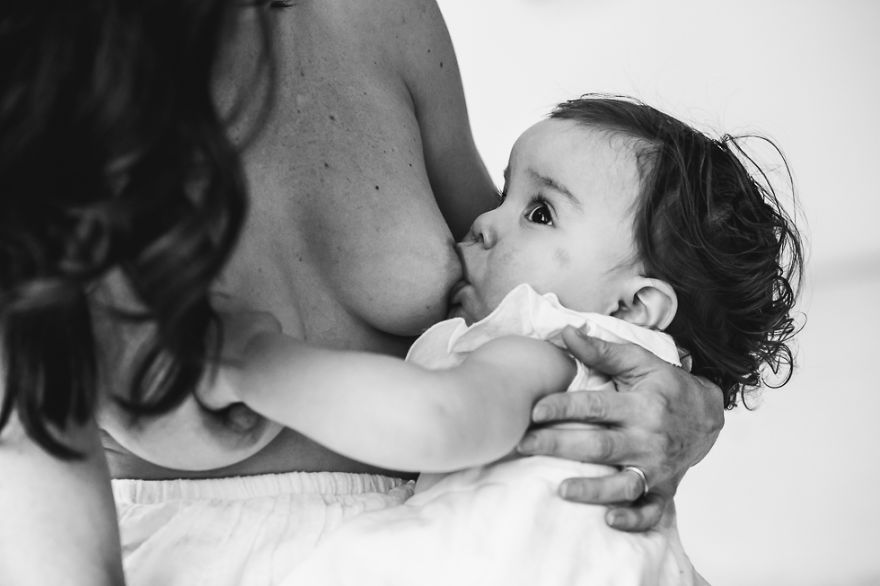 Фотография: Фотограф снимает кормящих грудью матерей, и это очень красиво №11 - BigPicture.ru
