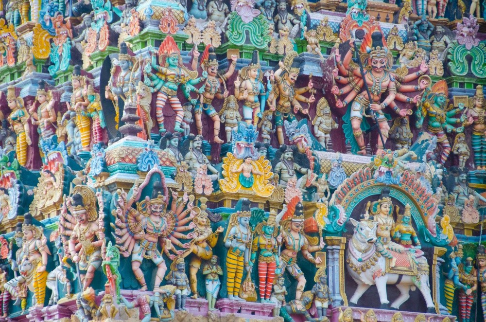 Фотография: Стены этого индийского храма состоят из тысяч скульптур №12 - BigPicture.ru