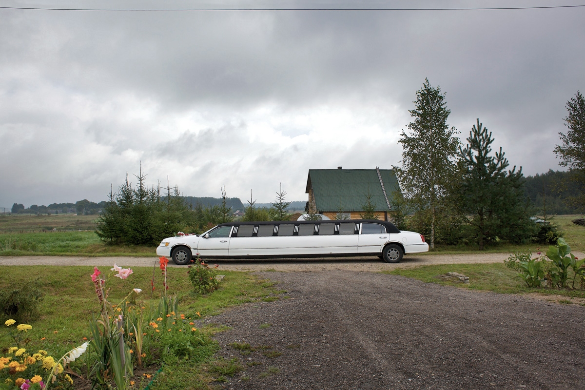Фотография: Ружье, кебаб и лимузины: как выглядит счастье в Литве №10 - BigPicture.ru