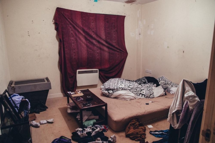 Фотография: Как выглядят холостяцкие квартиры в разных странах мира №6 - BigPicture.ru
