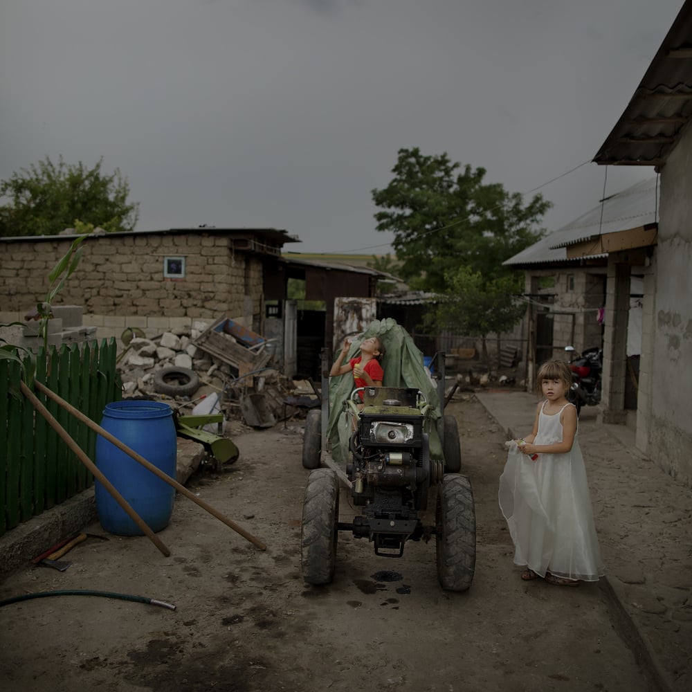 Фотография: Подсолнух вместо iPad: босоногое детство в молдавском селе №14 - BigPicture.ru