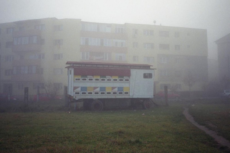 Фотография: Фотограф показывает, как умирает его родной городок в Трансильвании №18 - BigPicture.ru