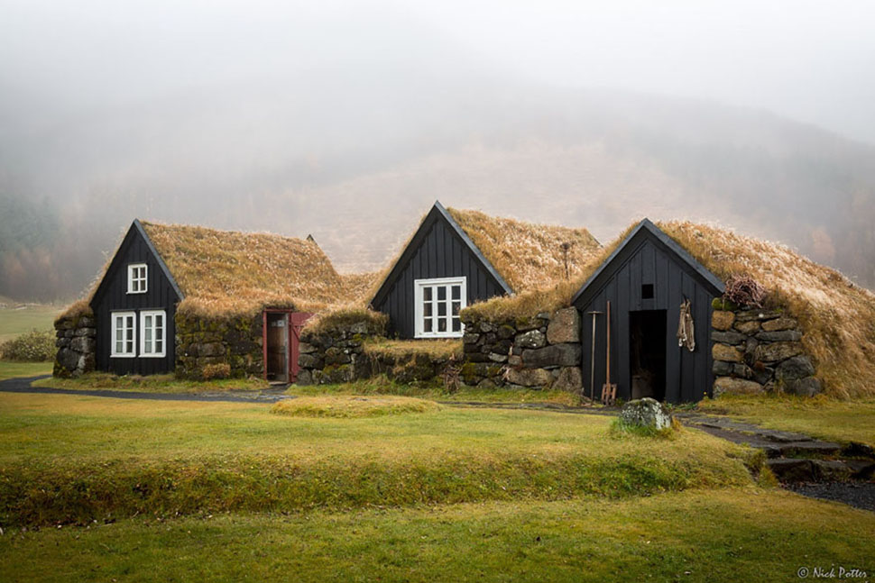Фотография: Скандинавские домики с заросшей крышей, в которых хочется поселиться немедленно №22 - BigPicture.ru