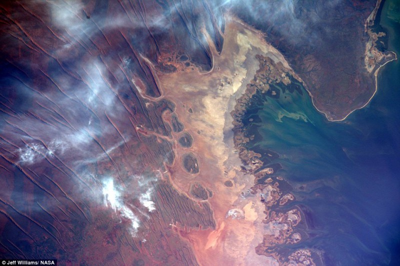 Фотография: Комната с шикарным видом: завораживающие фото Земли с Международной космической станции №19 - BigPicture.ru