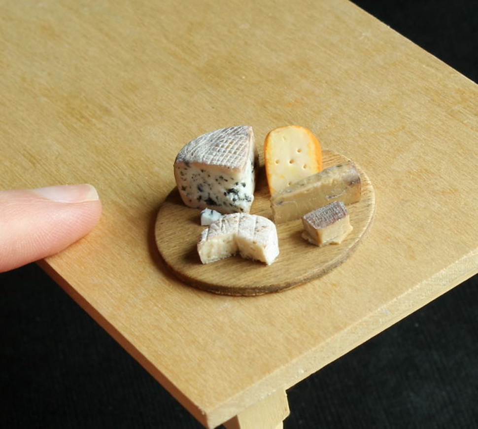 Фотография: Эти мини-скульптуры из глины так похожи на настоящую еду, что слюнки текут №5 - BigPicture.ru
