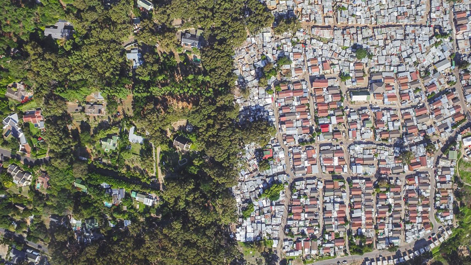 Фотография: Шокирующее неравенство в ЮАР в объективе беспилотника №7 - BigPicture.ru