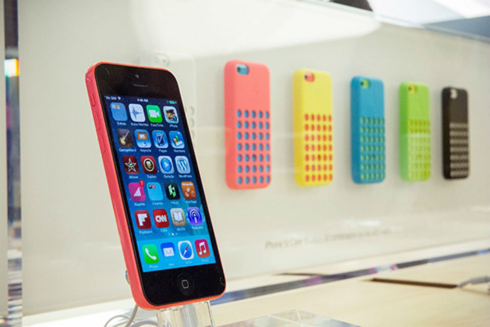 Фотография: Эволюция iPhone - одного из самых популярных смартфонов в мире №8 - BigPicture.ru