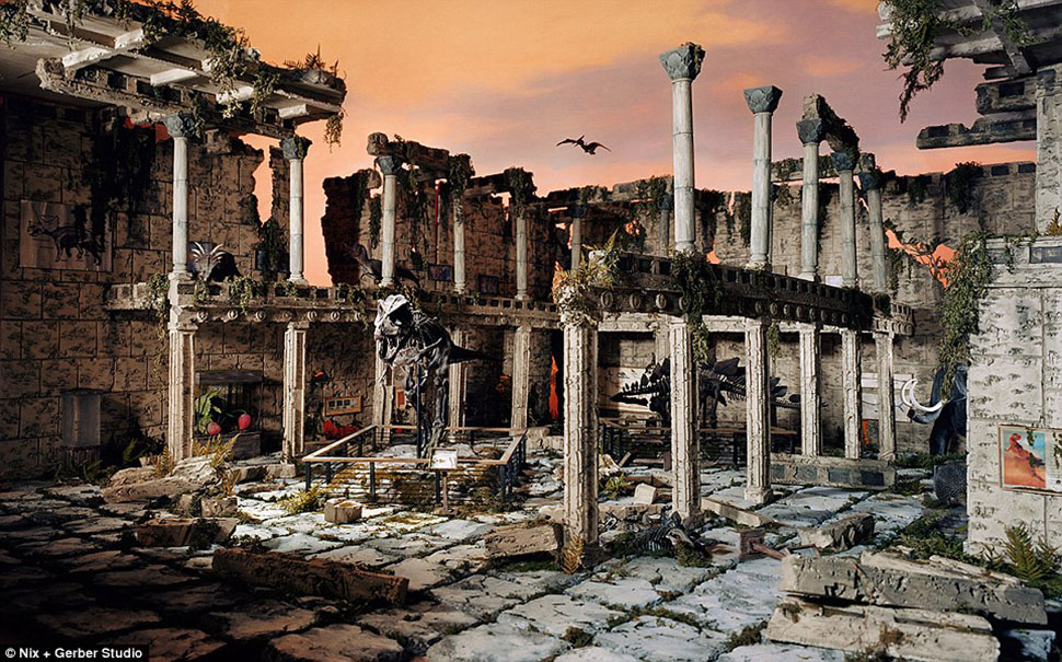 Фотография: Как выглядит конец света: художница делает реалистичные до ужаса миниатюры возможного постапокалипсиса №8 - BigPicture.ru