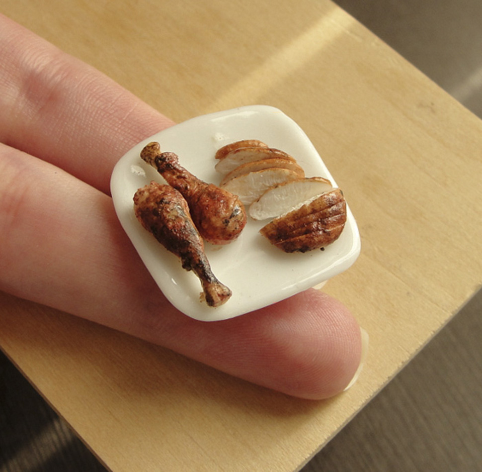 Фотография: Эти мини-скульптуры из глины так похожи на настоящую еду, что слюнки текут №9 - BigPicture.ru