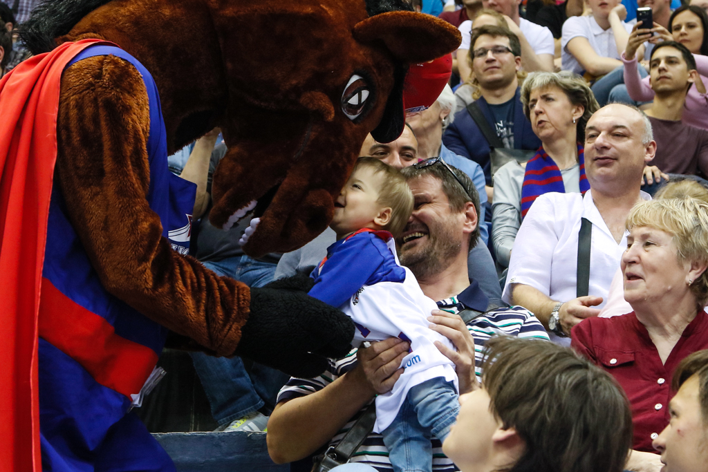 Фотография: Как мы загнали девчонку на баскетбольный поединок и что из этого вышло №25 - BigPicture.ru