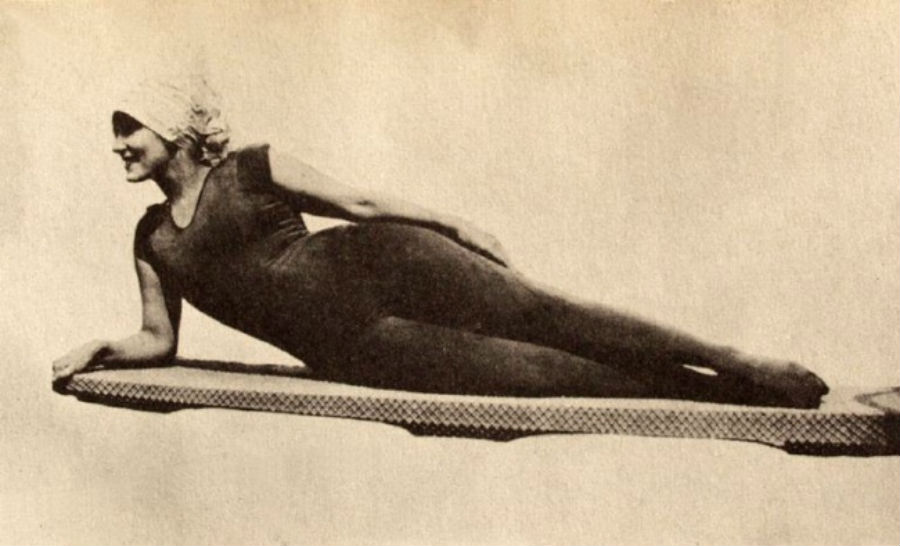 Фотография: Как изменились женские купальники за последние 100 лет №4 - BigPicture.ru