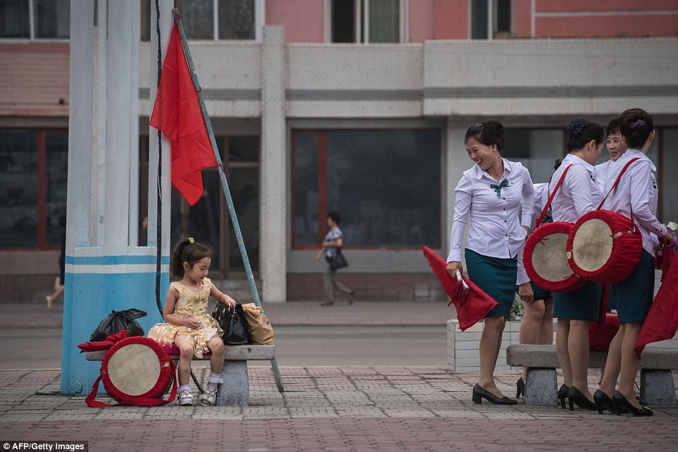 Фотография: Вождь приказывает веселиться: долгожданный день отдыха в КНДР №11 - BigPicture.ru