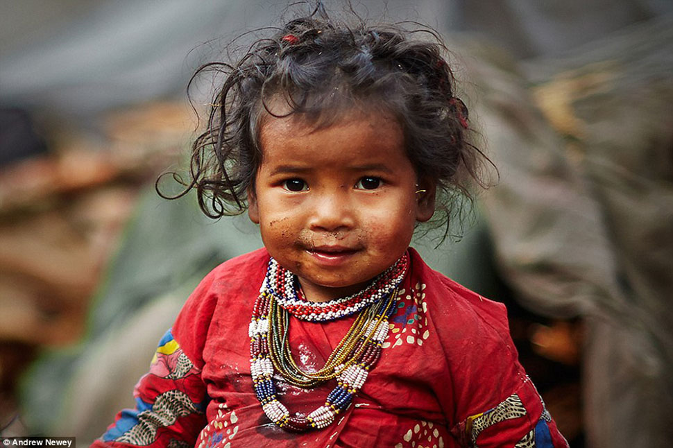 Фотография: Последние охотники и собиратели: жизнь первобытного племени в Непале №6 - BigPicture.ru