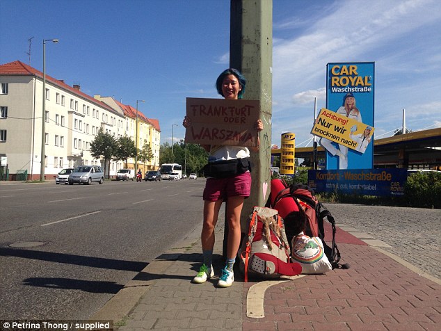 Фотография: Девушка доехала автостопом из Швеции в Малайзию всего с 200 долларами в кармане №2 - BigPicture.ru