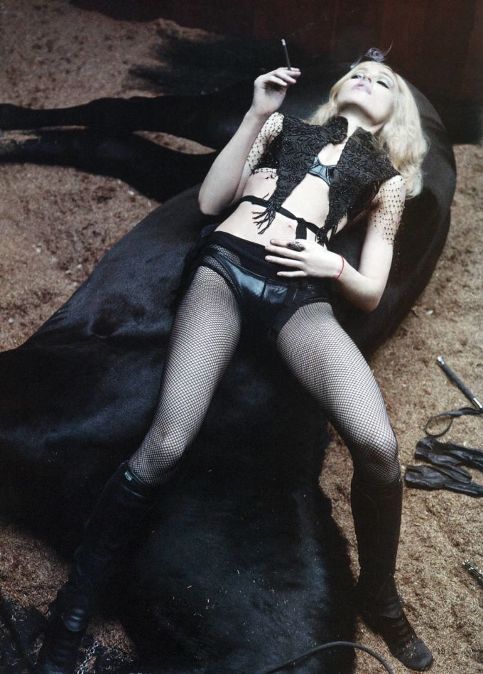 Фотография: 25 самых соблазнительных фотографий Мадонны №12 - BigPicture.ru