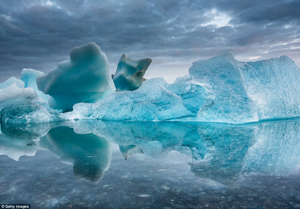 Фотография: Как выглядят самые древние в мире айсберги №2 - BigPicture.ru