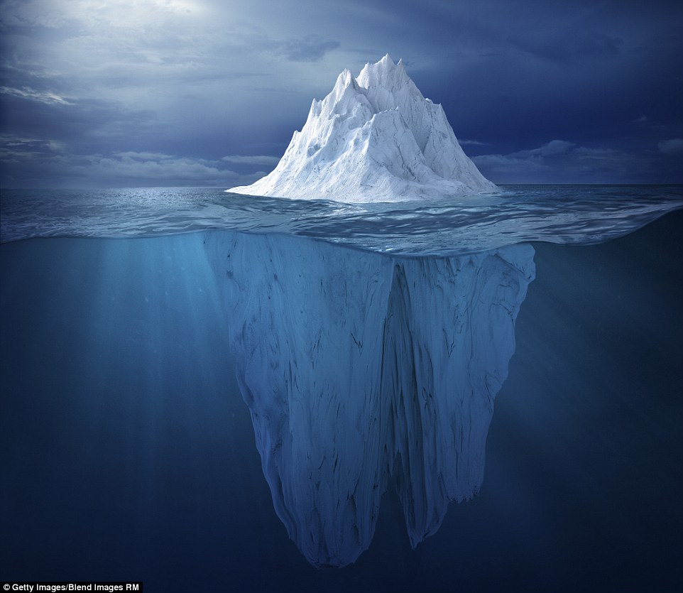 Фотография: Как выглядят самые древние в мире айсберги №16 - BigPicture.ru
