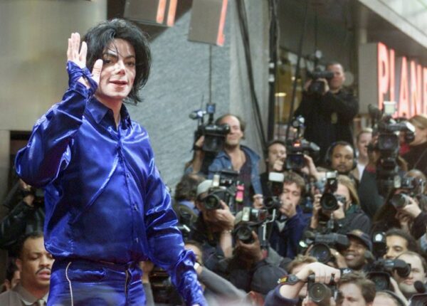 Сегодня Майклу Джексону исполнилось бы 59 лет