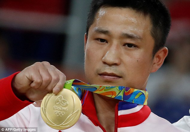 Фотография: Словил Макконахи: самый грустный золотой медалист Олимпиады в Рио скоро поедет обратно в Северную Корею №4 - BigPicture.ru