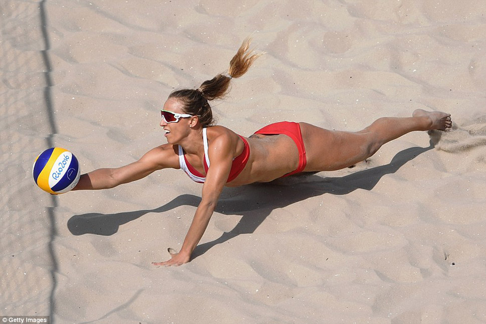 Фотография: Горячий женский пляжный волейбол на Олимпиаде в Рио-де-Жанейро №4 - BigPicture.ru