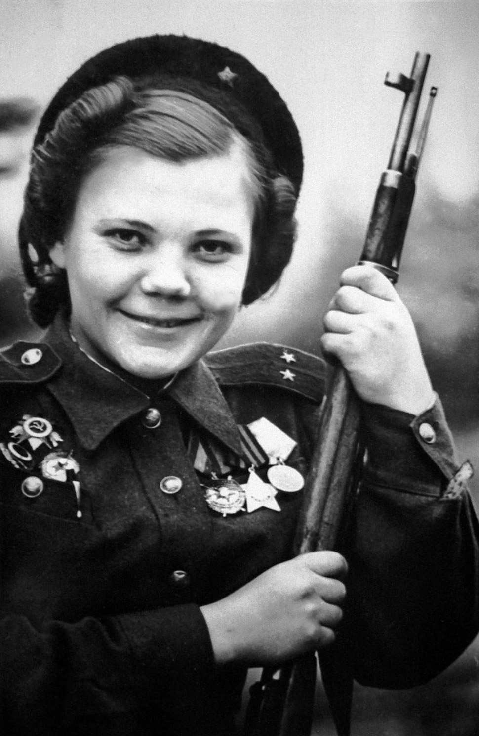 Фотография: Советские женщины-снайперы, которых нацисты боялись как огня №10 - BigPicture.ru