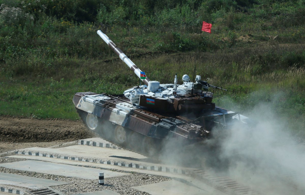 Фотография: Мир, дружба, танки: 23 впечатляющих снимка с Международных армейских игр — 2016 №5 - BigPicture.ru