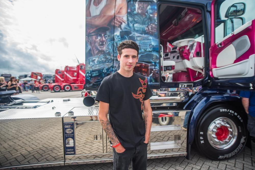 Фотография: Как проходил крупнейший в Европе фестиваль грузовиков №2 - BigPicture.ru