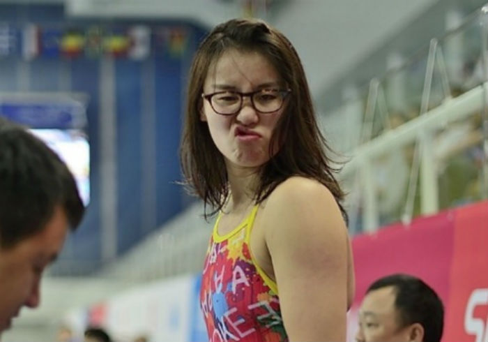 Фотография: Эмоциональная китайская пловчиха чуть не свела нас с ума №1 - BigPicture.ru