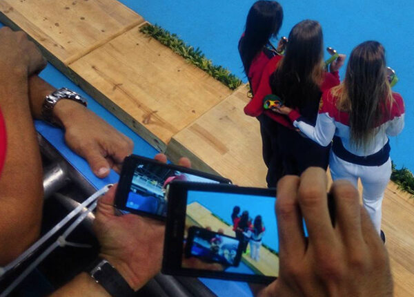 Как мы вместе с российскими гимнастками ждали победы и другие истории из закулисья олимпийского Рио