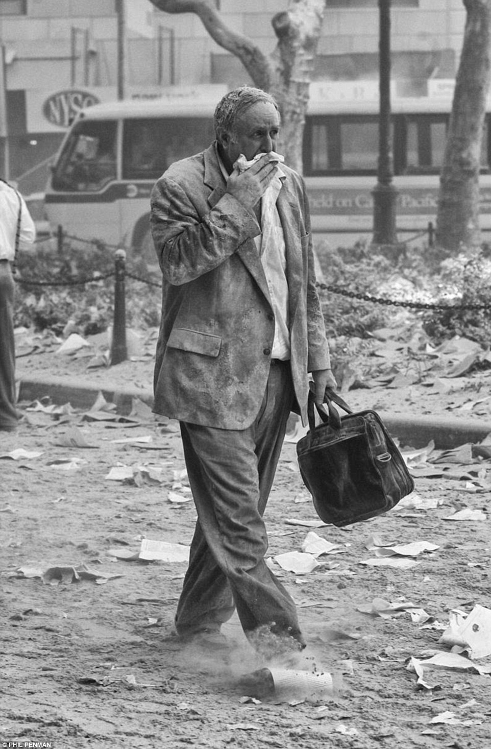 Снимки британца Фила Пенмана, который оказался на месте теракта 9/11