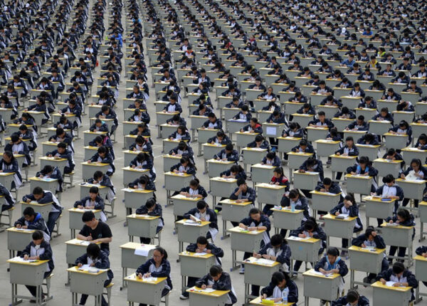 23 шокирующих фотографии о том, насколько много людей в Китае