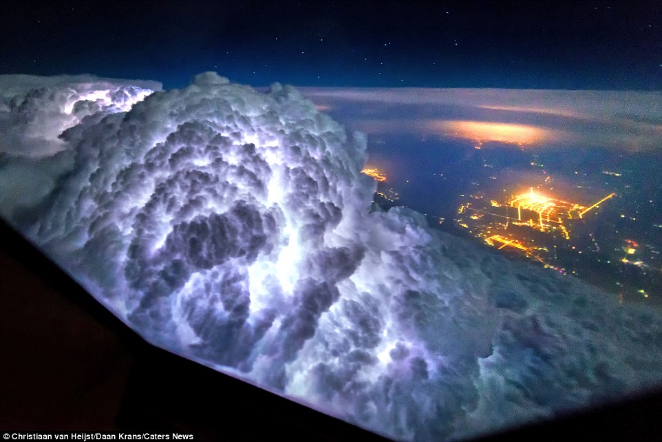 Потрясающие фотографии сделанные из кабины авиалайнера