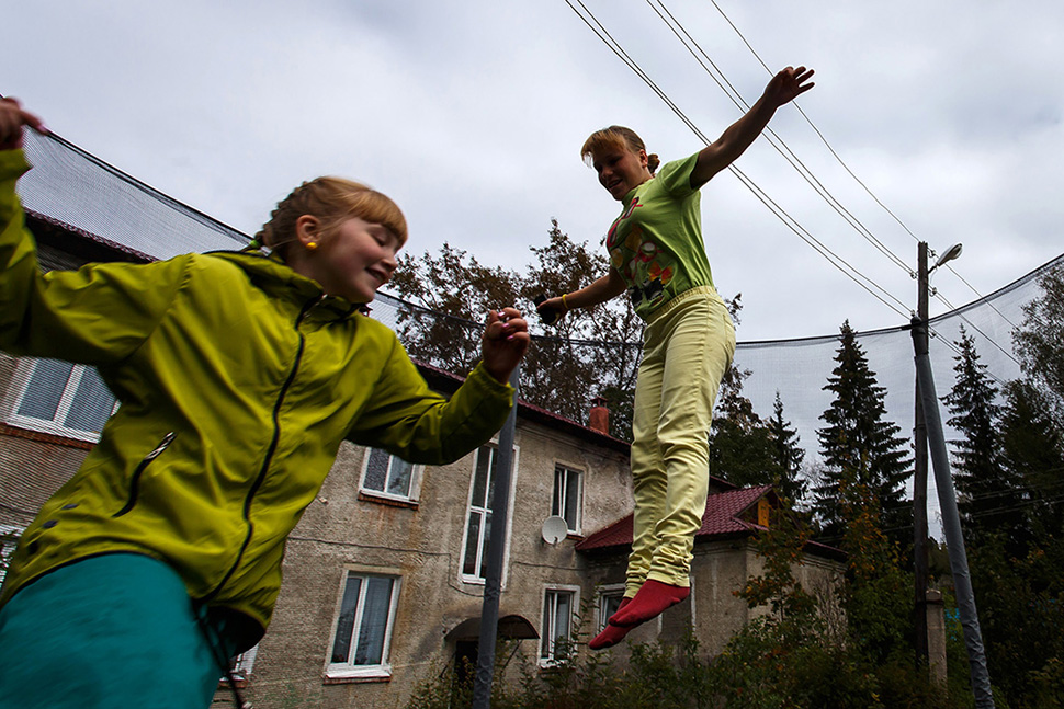 Фотография: Выпускники детских домов должны идти дорогой добра №1 - BigPicture.ru