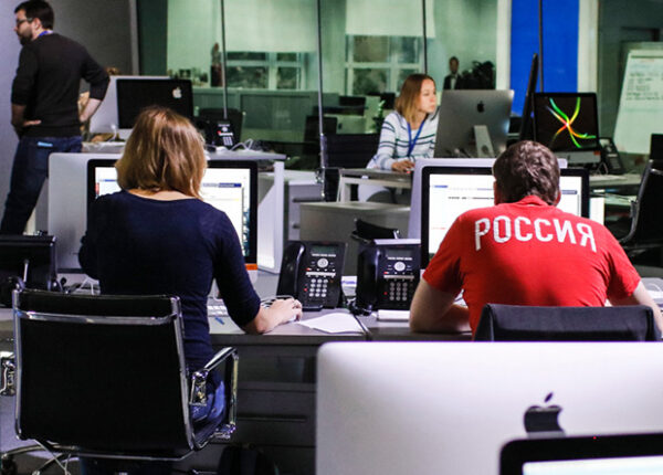 Российский телеканал всем показал: новости приблизят к блогерскому формату