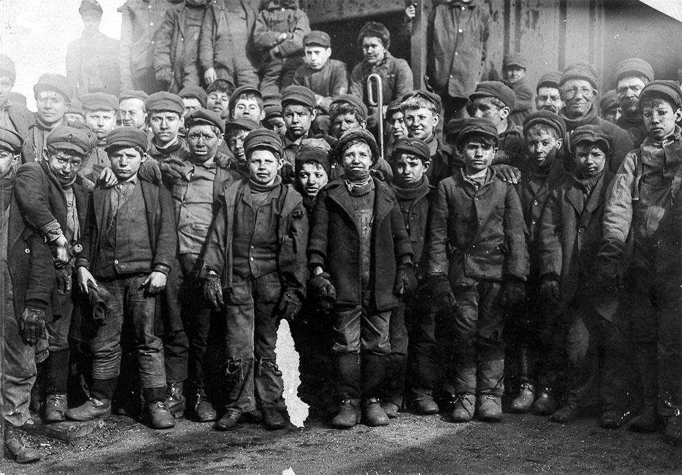 Фотография: Детский труд в Америке XX века: фотографии детей на угольных и цинковых шахтах №12 - BigPicture.ru