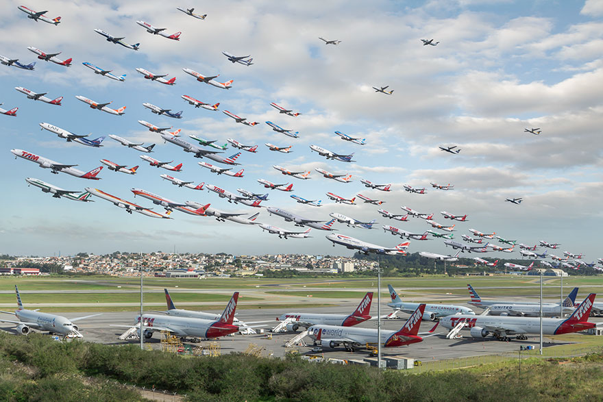 Фотография: Стаи железных птиц: как выглядят транспортные потоки в аэропортах мира №17 - BigPicture.ru