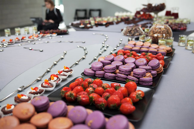Фотография: Потрясающие картины из еды, которые открываются только под определенным углом №17 - BigPicture.ru