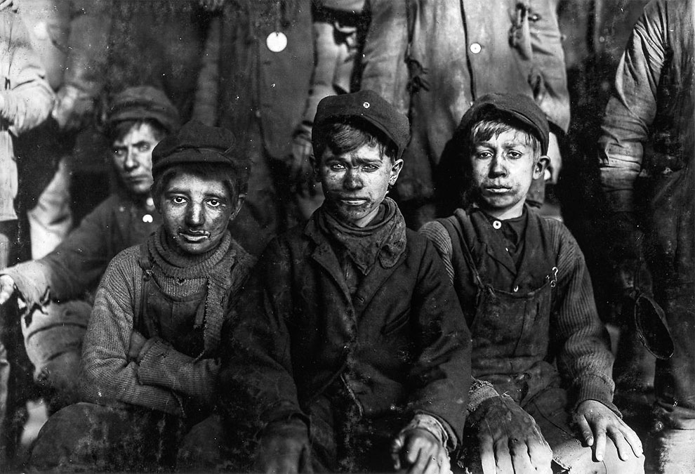 Фотография: Детский труд в Америке XX века: фотографии детей на угольных и цинковых шахтах №18 - BigPicture.ru