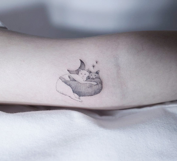 Фотография: 23 лучшие идеи татуировок для преданных любителей котиков №22 - BigPicture.ru