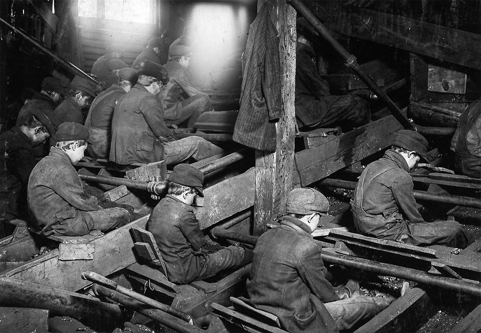 Фотография: Детский труд в Америке XX века: фотографии детей на угольных и цинковых шахтах №24 - BigPicture.ru