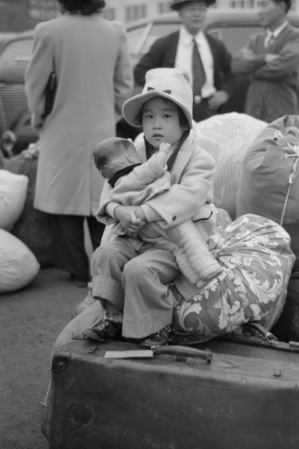 Фотография: Как этнических японцев загоняли в концлагеря в США после Перл-Харбора №28 - BigPicture.ru