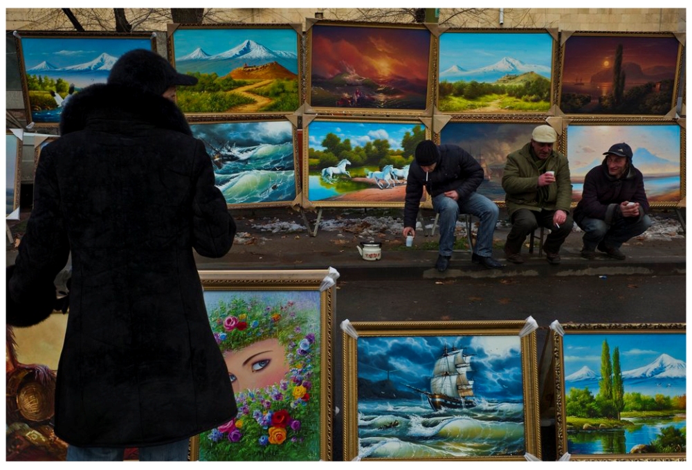 Фотография: Шедевры уличной фотографии: реальная жизнь в каждом снимке от мастеров №5 - BigPicture.ru