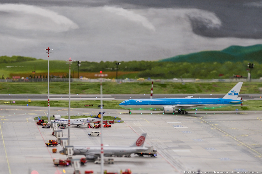 Фотография: Игрушечный аэропорт для больших мальчиков за 4,8 миллиона долларов №5 - BigPicture.ru