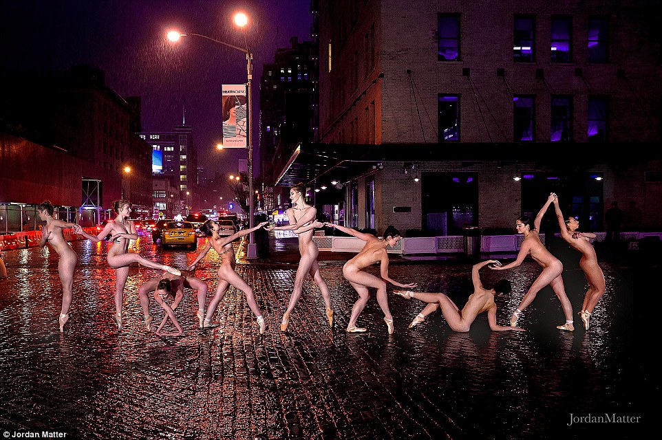 Фотография: Ню в большом городе: танцоры и балерины разделись для уникального фотопроекта №7 - BigPicture.ru
