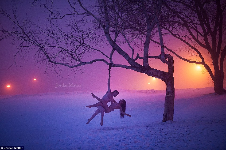 Фотография: Ню в большом городе: танцоры и балерины разделись для уникального фотопроекта №8 - BigPicture.ru