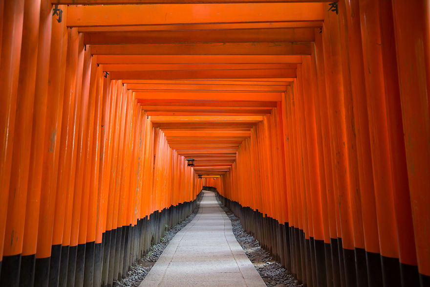 Храм Фусими Инари Тайся в Киото, Япония