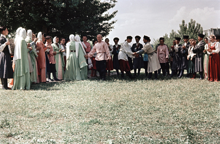 Трудовые будни: неизвестные цветные фото повседневной жизни в СССР 1950-х. ФОТО