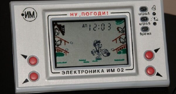 Как выглядели ноутбук, микроволновка и планшет в СССР